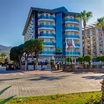 Parador Beach Hotel All Inclusive Szálloda 3*