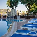 Parador Beach Hotel All Inclusive Szálloda 3*