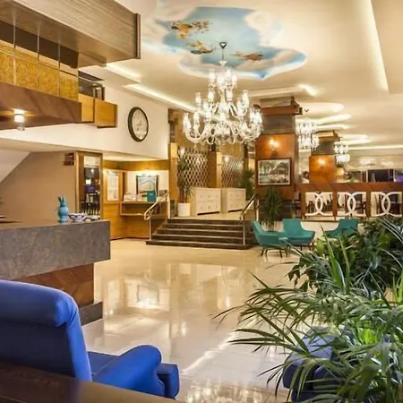 ホテル Parador Beach Hotel All Inclusive
