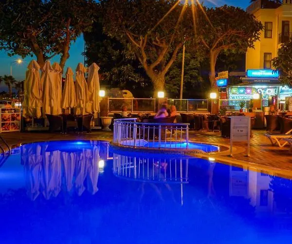 Parador Beach Hotel All Inclusive 3*