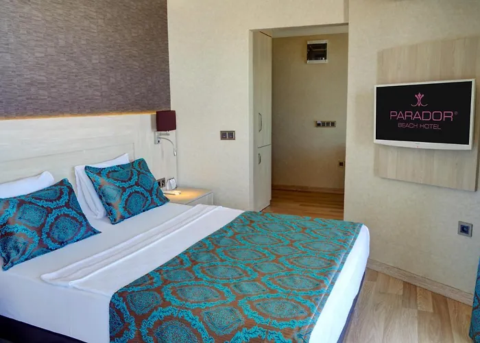 호텔 Parador Beach Hotel All Inclusive 3*