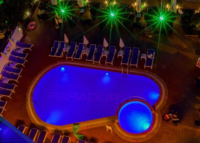 Parador Beach Hotel All Inclusive فندق 3*