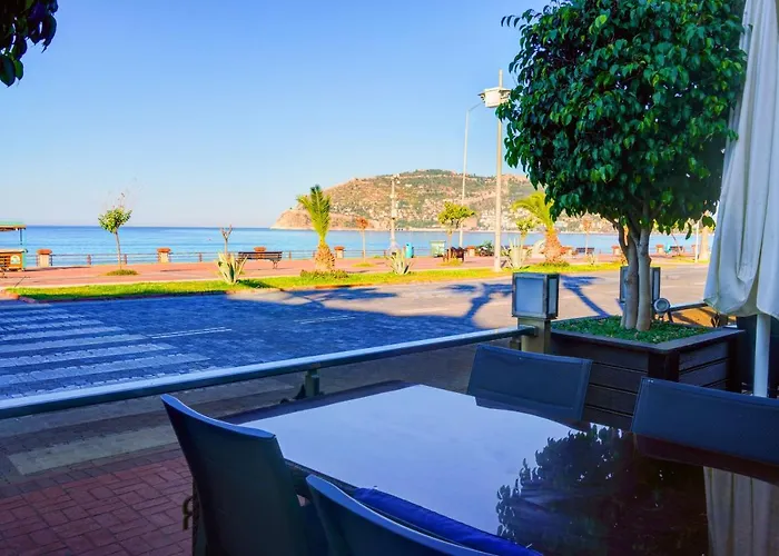 Parador Beach Hotel All Inclusive فندق 3*