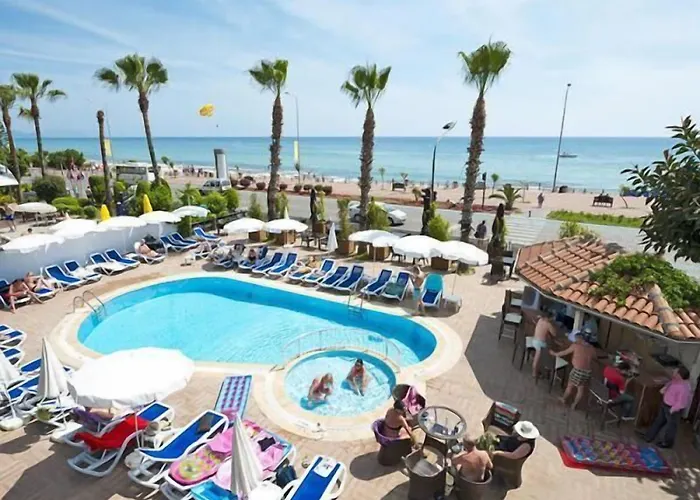 Parador Beach Hotel All Inclusive فندق 3*