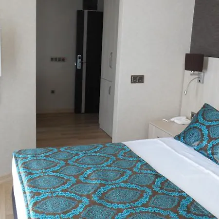 Parador Beach Hotel Αλάνια