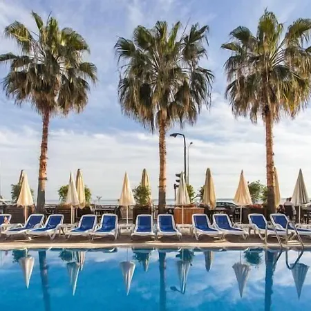 Готель Parador Beach Hotel All Inclusive