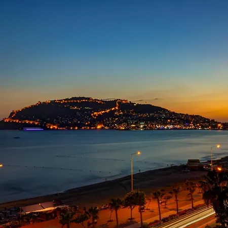 Parador Beach Hotel