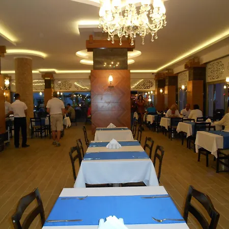 호텔 Parador Beach Hotel 알란야