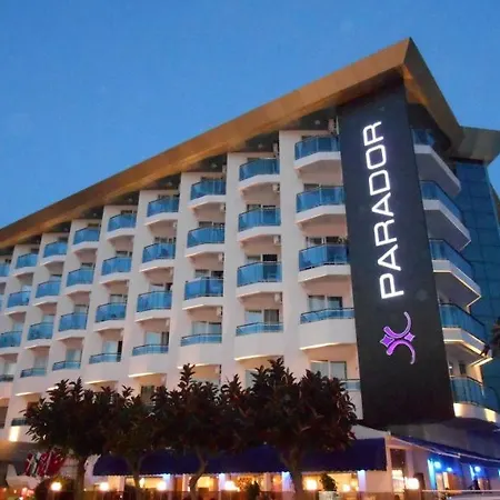 Parador Beach Hotel 3*